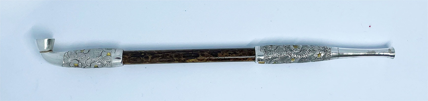 銀煙管手彫牡丹 | ○煙管（キセル）,きせる | 喫煙具専門店ラ・ピエール