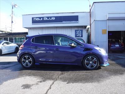 プジョー208シエロ 車検整備（LLCリザーブタンク+ウォーターユニオン