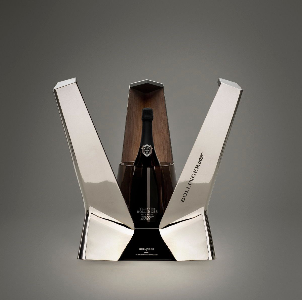 映画『007』シリーズ新作公開記念。ジェームス・ボンドお気に入りの