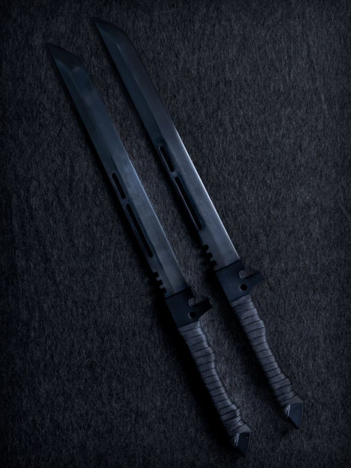 Kaiju No. 8 Hoshina's Twin Swords – Mini Katana