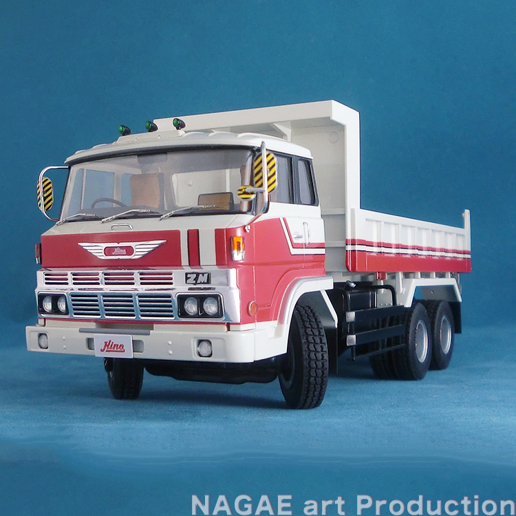 日野ZMダンプトラック 昭和52年式 – NAGAEアートプロダクション