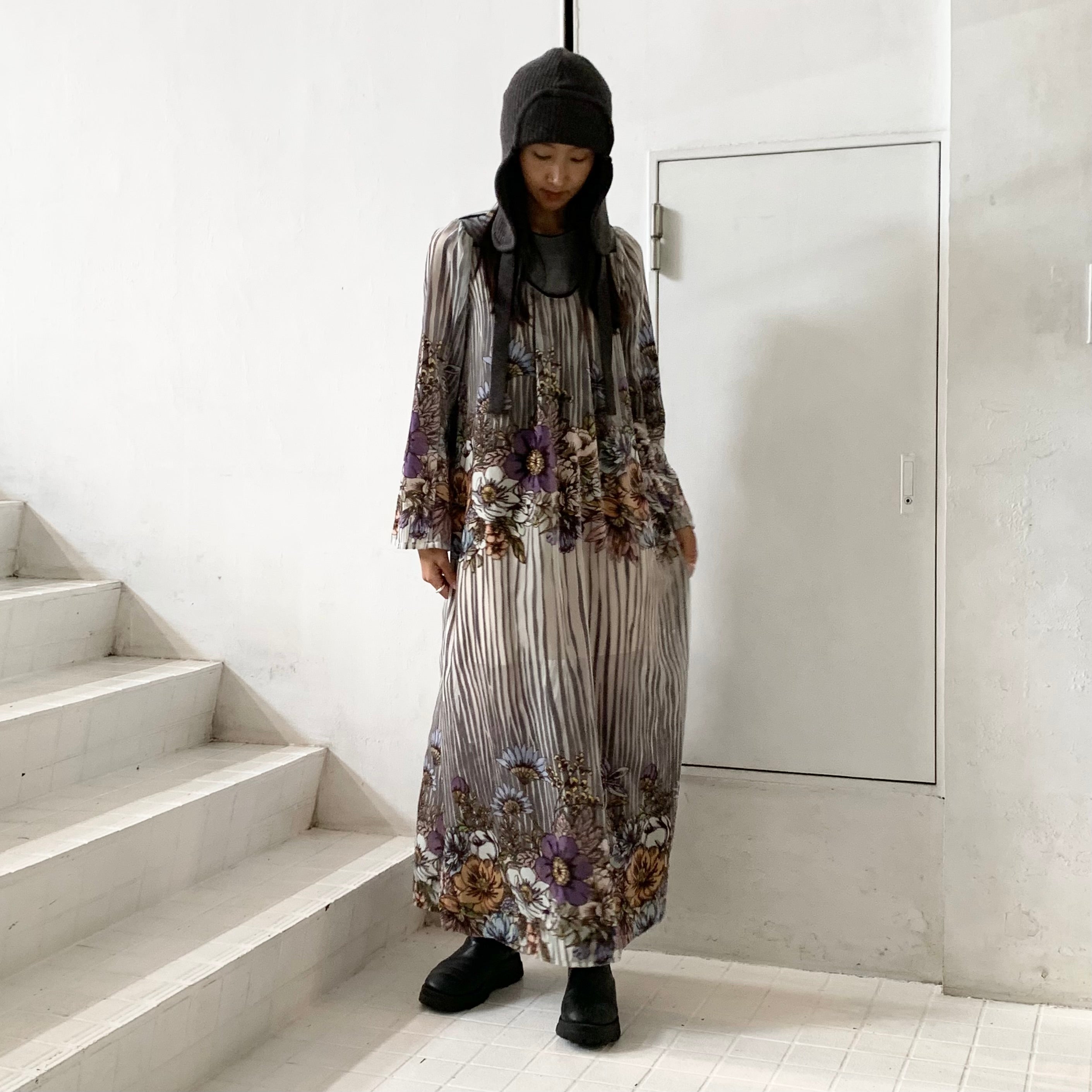 FUMIE TANAKA】flower flocky OP / ear cover knit cap – ONENESS