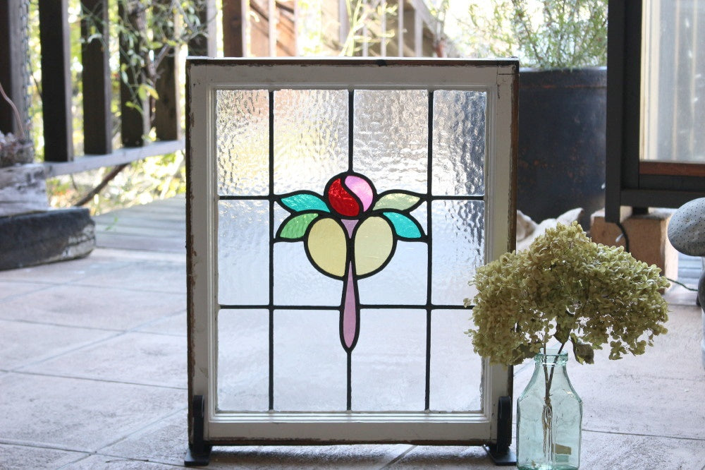 ピンクと赤のバラのステンドグラス イギリスアンティーク(住宅窓) 51.5