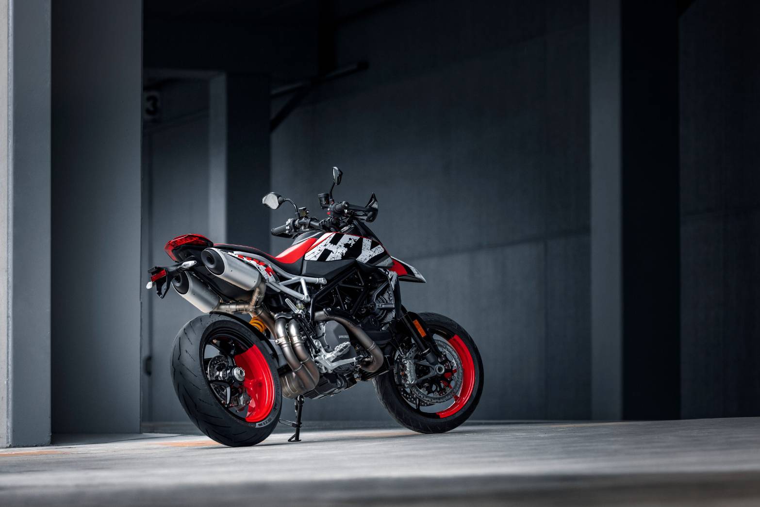 ✨Hypermotard950 RVE 新色登場✨ | | DUCATI OKAZAKI ドゥカティ正規