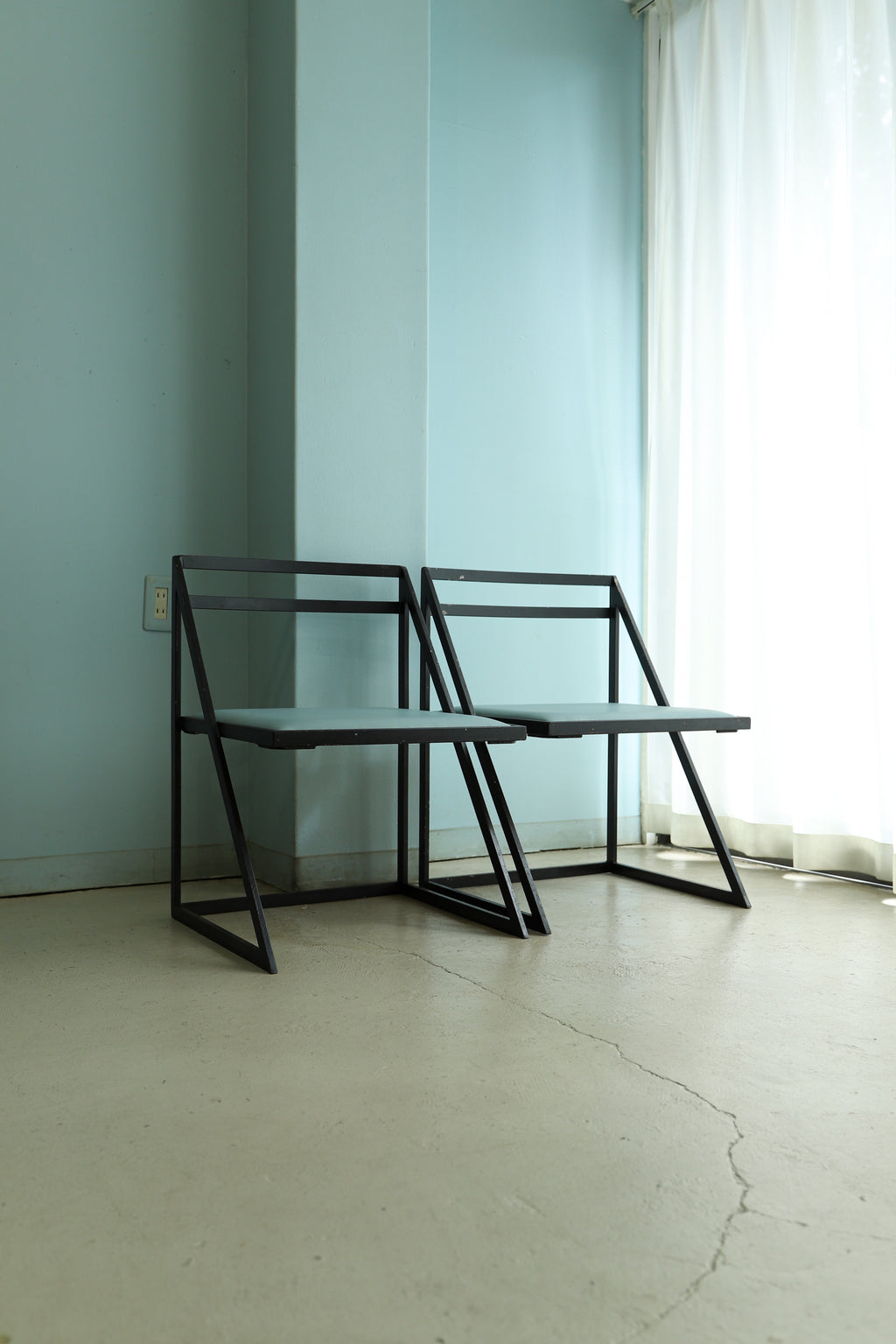 ヴィンテージ アイアンチェア ポストモダンデザイン/Vintage Iron