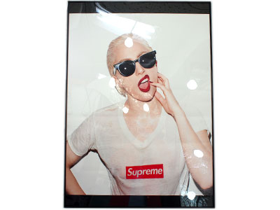 Supreme 'Lady Gaga Poster'レディー・ガガ ポスター 額縁付き
