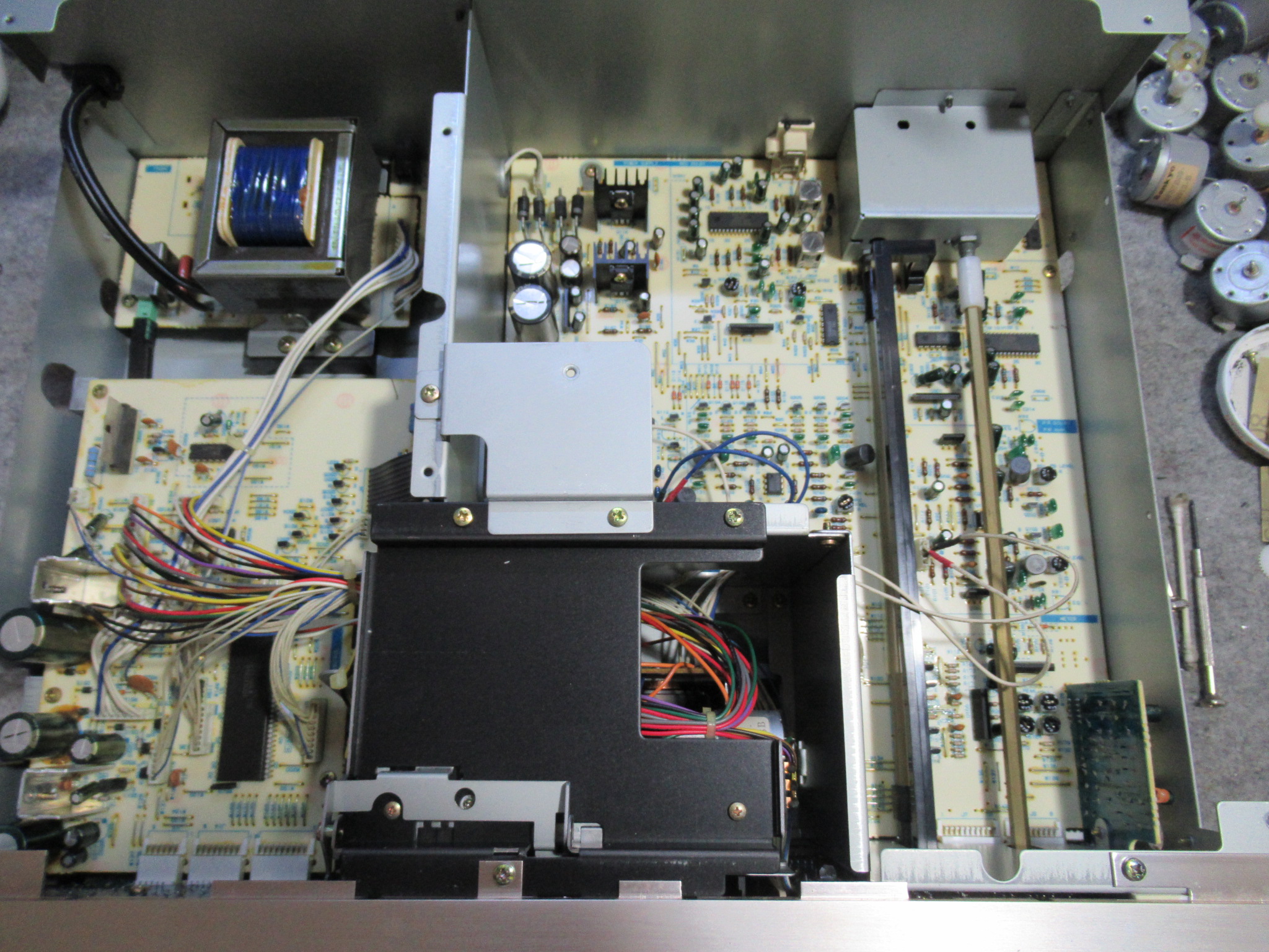 TEAC V-7000 – Audiolife － Enjoy your audio life!!