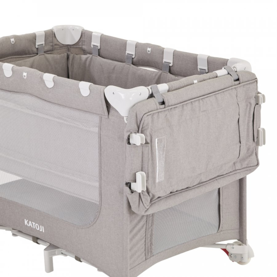 KATOJI カトージ ポータブルベビーベッドおむつ替えテーブル付