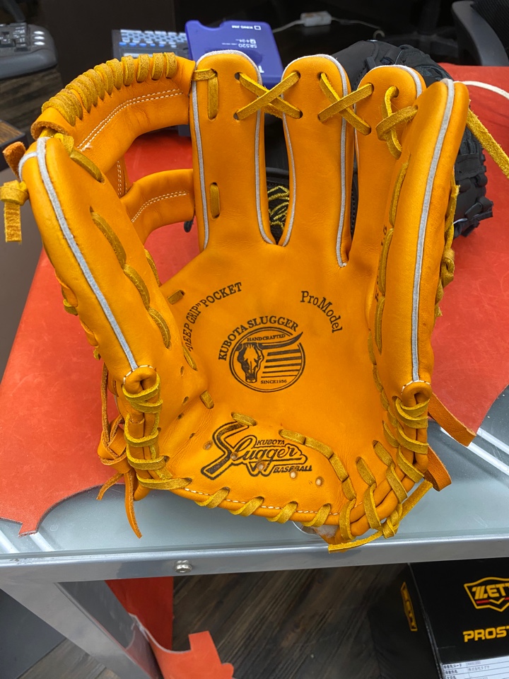 久保田スラッガー,オーダーグラブ,辻閉じ,L5,YH46,46HSE,浅い,型付け