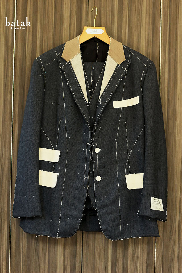 仮縫いを、「ハウス・カット」で楽しんでみませんか。 - batak