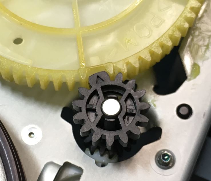 SHARP DV-ACV52 修理中断のつづき | 電気屋さんのひとりごと