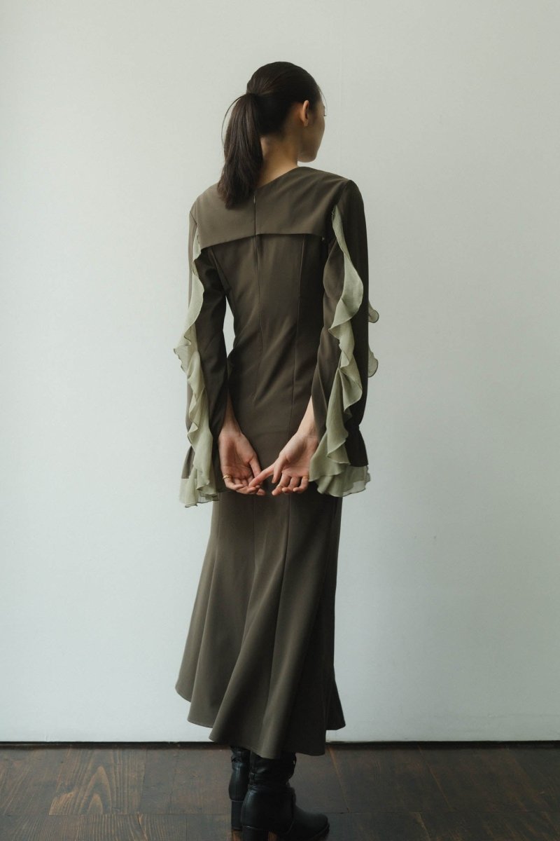 frill sleeves one piece/khaki | KNUTH MARF