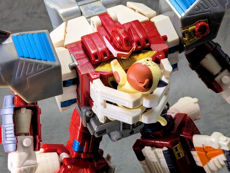 玩栗犬と、トランスフォーマー スーパーリンク スカイファイヤー | 玩