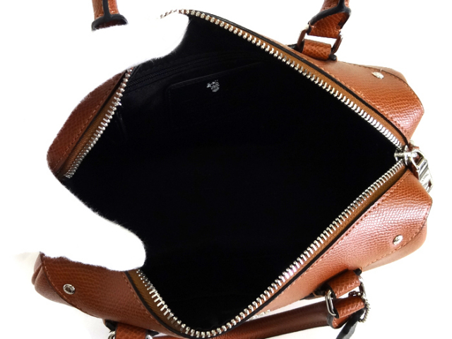 送料・代引手数料無料】 ◇ 【中古美品】 コーチ x スヌーピー限定