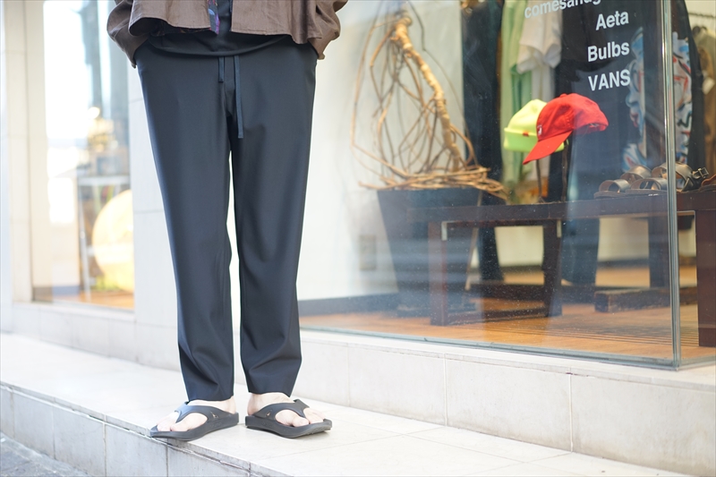 SUNSEA(サンシー)の新作、SNM-BLUE-M2 PANTS/BK/Deep Navyのご紹介です