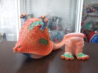 復刻版ブルマァク ジャイアントタッコングメーカー塗装新同品