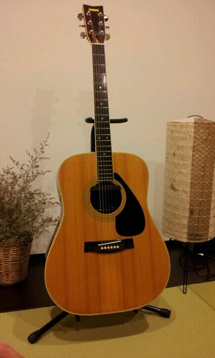 愛機紹介】76年製アコースティックギター YAMAHA FG 251B | tatsu
