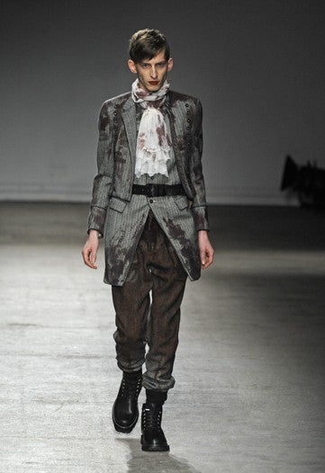 ニコラアンドレアタラリス（NICOLAS ANDREAS TARALIS）メンズ