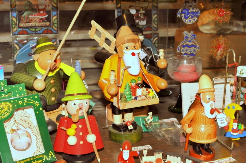 ドイツの工芸品「煙出し人形」のご紹介 | タカオ インテリア デコ