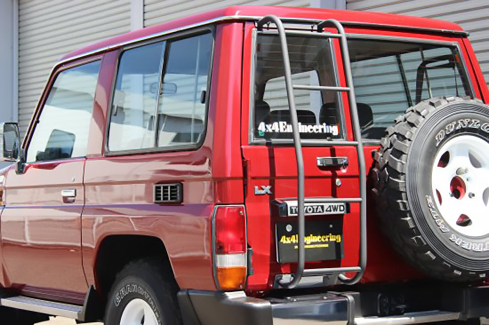 リアラダー 【艶消しブラック】 ランドクルーザー70 ランドクルーザー