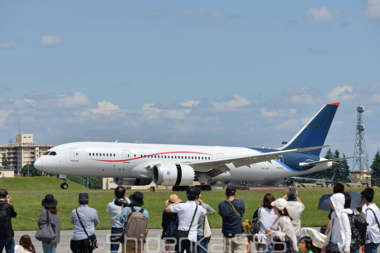 伝説となるか。VC-25が飛来した横田基地友好祭2022: 趣味の保管庫