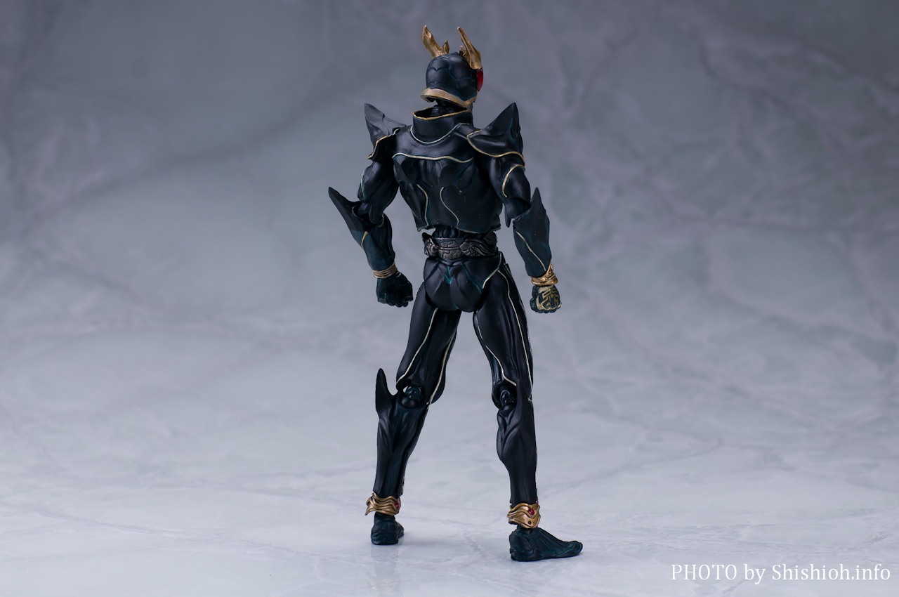 レビュー】 バンダイ S.I.C. CLASSICS 2007 VOL.13 仮面ライダークウガ