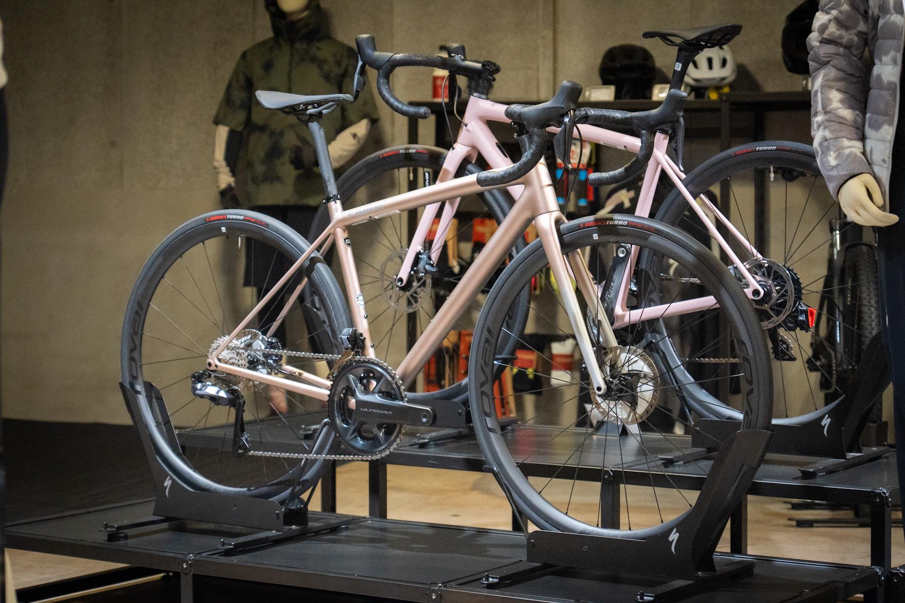 Aethos レプリカ 中華フレームロードバイク bigrock sohtea Aethos