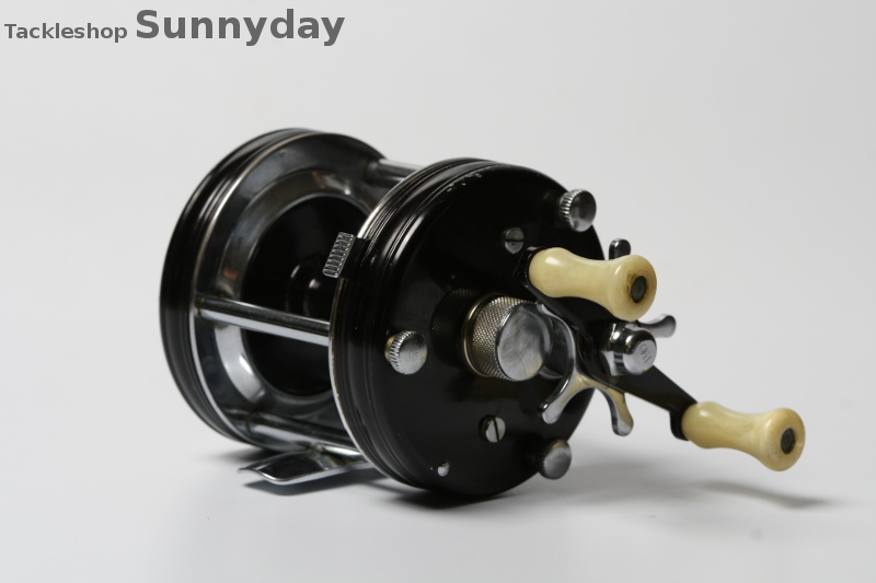 アブガルシア アンバサダー 5000C 激レア5桁フットナンバー49671