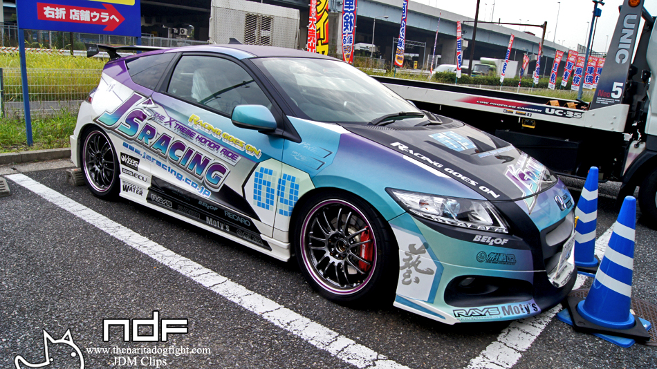 Close-Up: J's Racing CR-Z