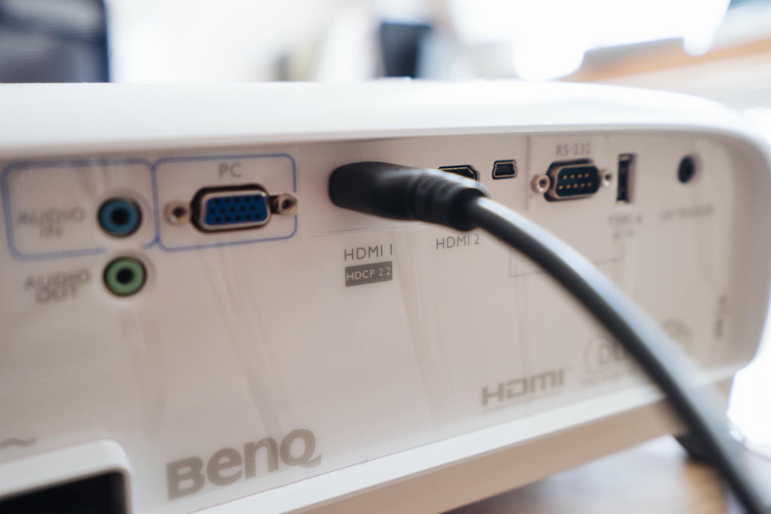 この冬、徹底的にインドアを楽しむ。BenQの4K HDRプロジェクター