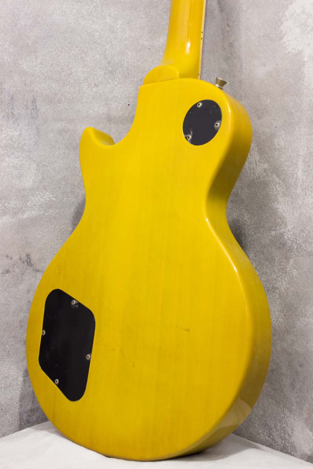 Blitz by Aria Pro II Leopard BLP-SLP Yellow 2015 – Topshelf