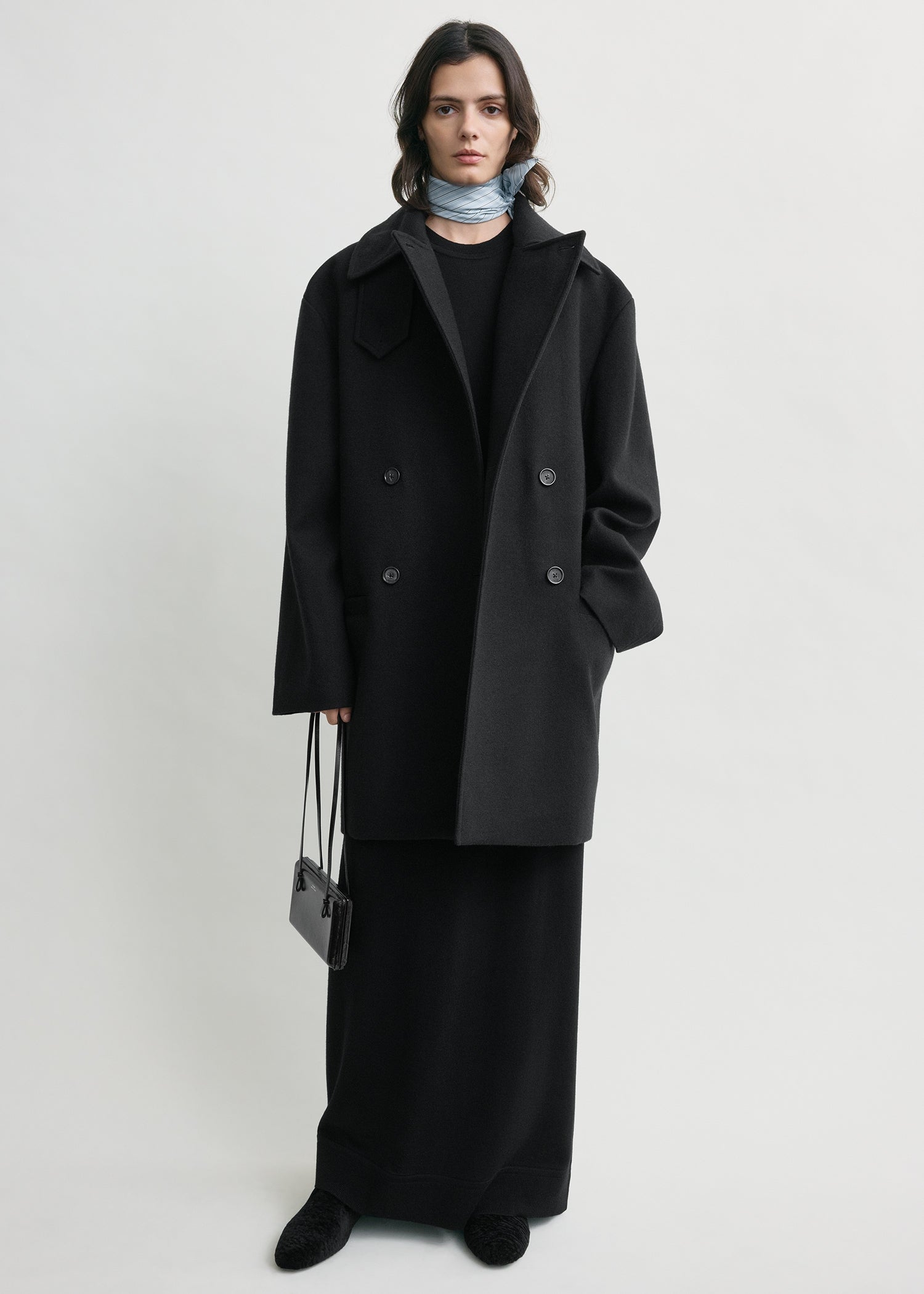 Broad peacoat black – TOTEME