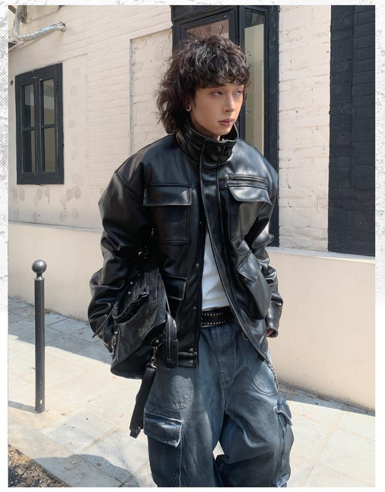 Short wide leather jacket – ULTIMUS