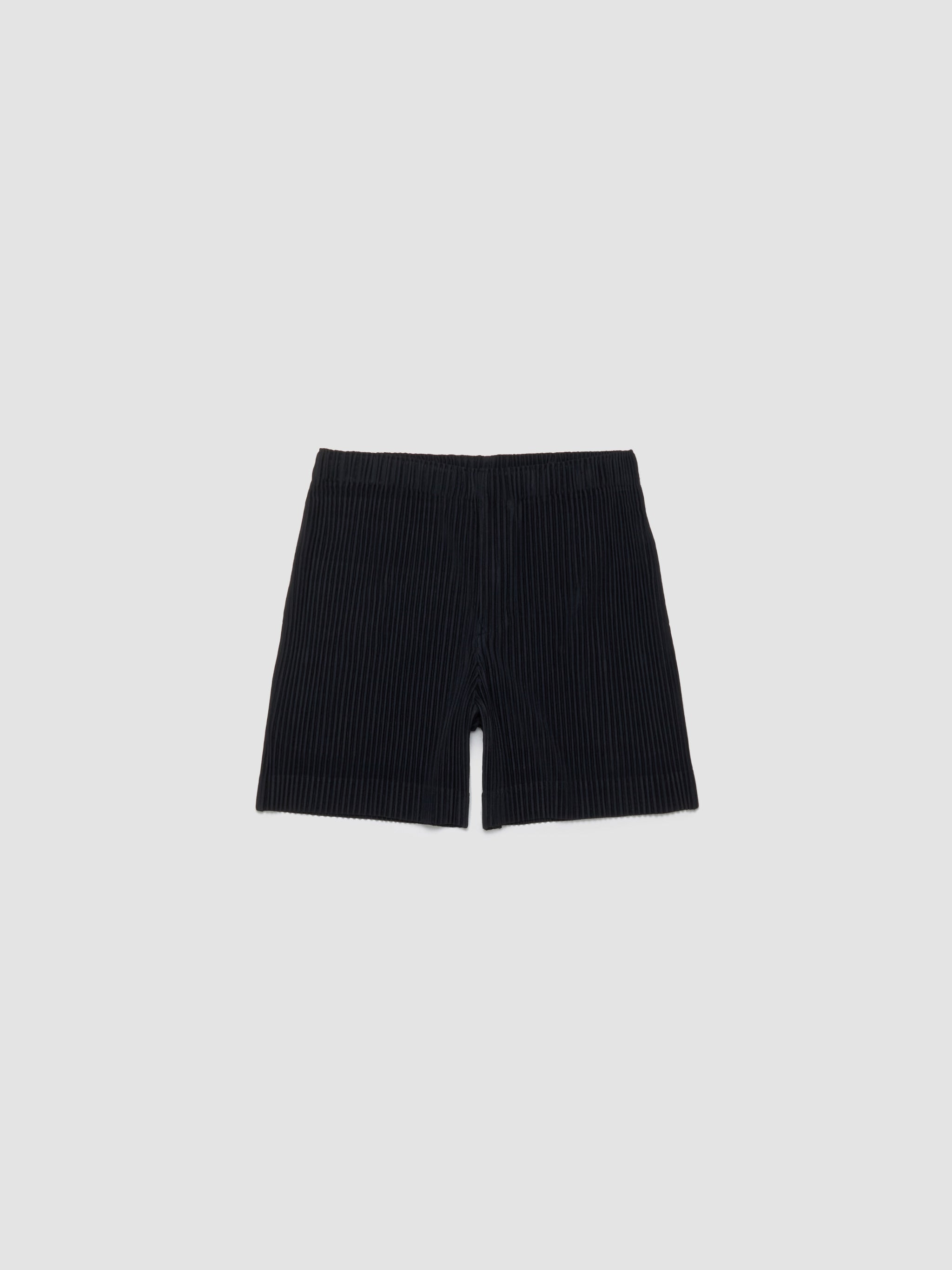 HOMME PLISSÉ Issey Miyake - Pleated Shorts in Black - HP48JF104