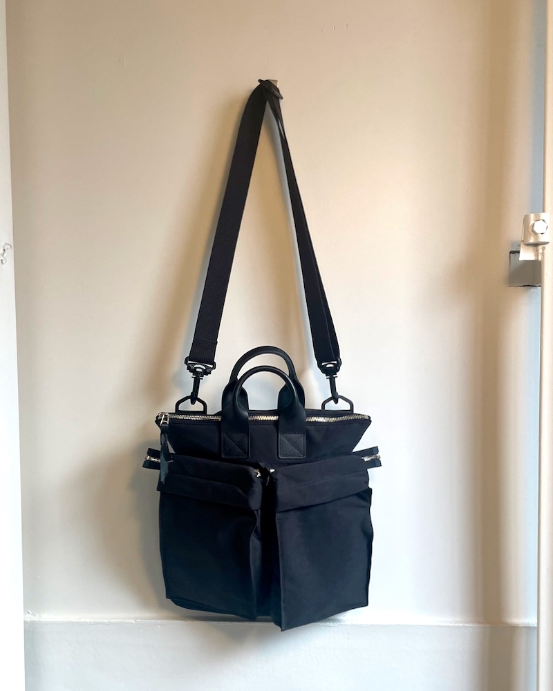 Hender Scheme : helmet bag small « pain