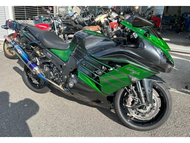 ニンジャ ZX14R エンジンオイル交換 オイルフィルター交換 神戸市