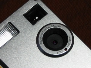 デジタルカメラ：ポラロイド PDC2070について その1