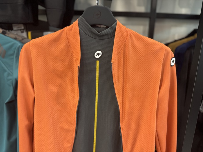 晩春や夏でも快適！】毎年人気の夏向け長袖サイクルジャージ2025入荷