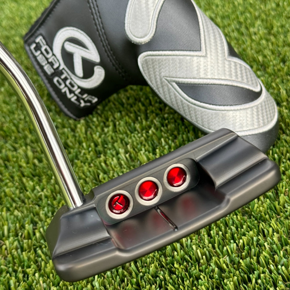Scotty Cameron Deep Milled Select Squareback + Tour Black 360G