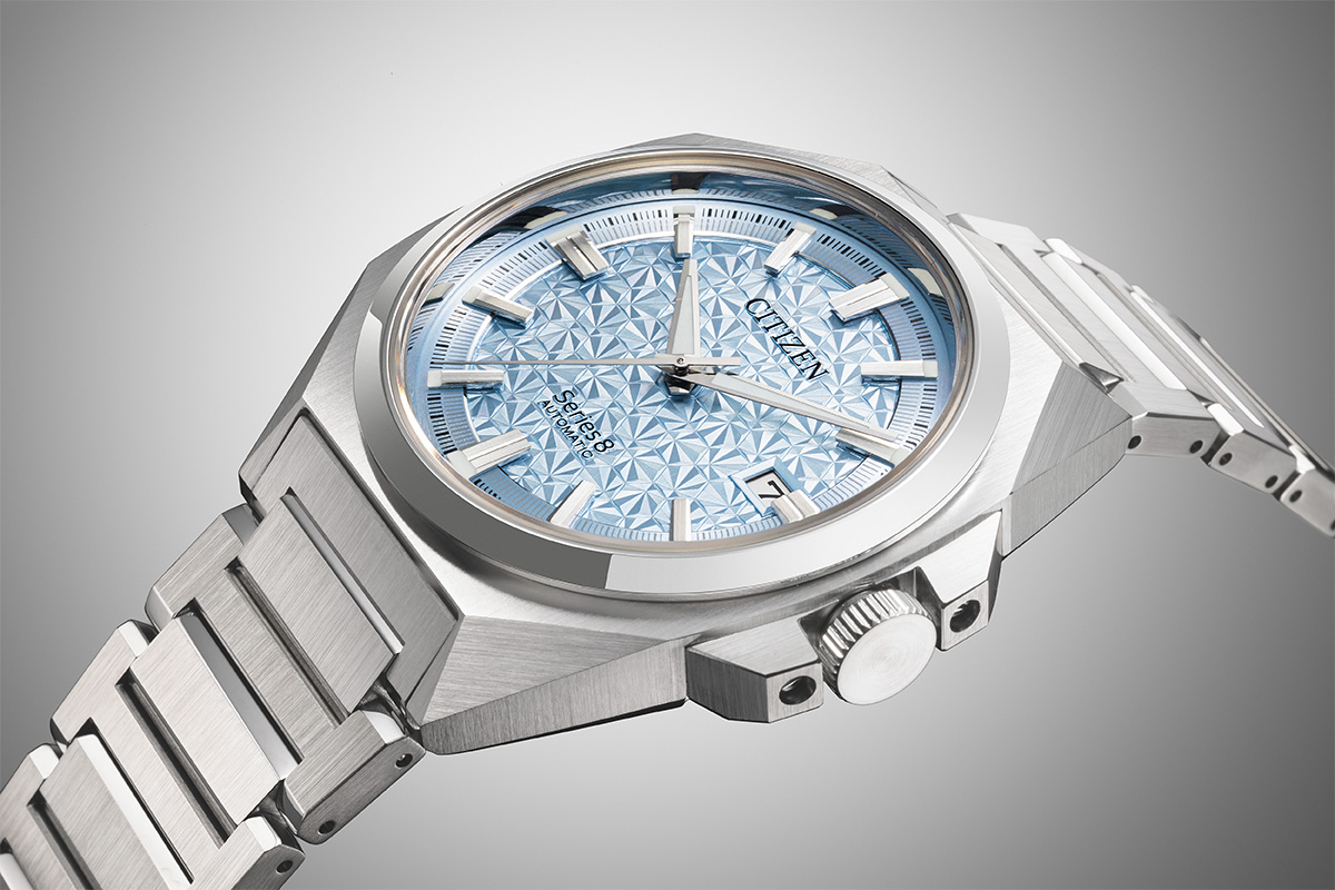 涼しげな「シチズン シリーズエイト」の「831 メカニカル 限定モデル