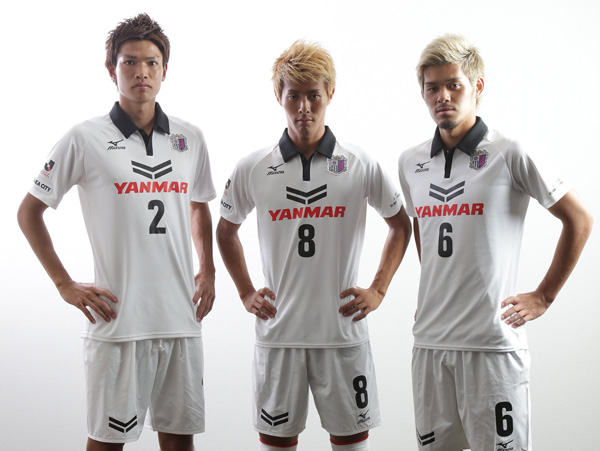 グッズ情報】ヤンマープレミアムカップ マンチェスター・ユナイテッド