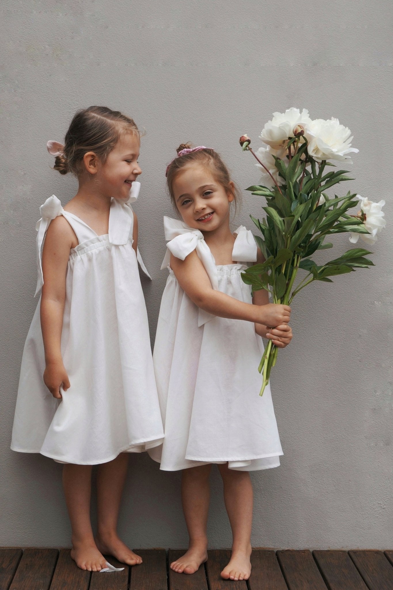 In the Meadows Dress - Antique White – Chloé and Amélie