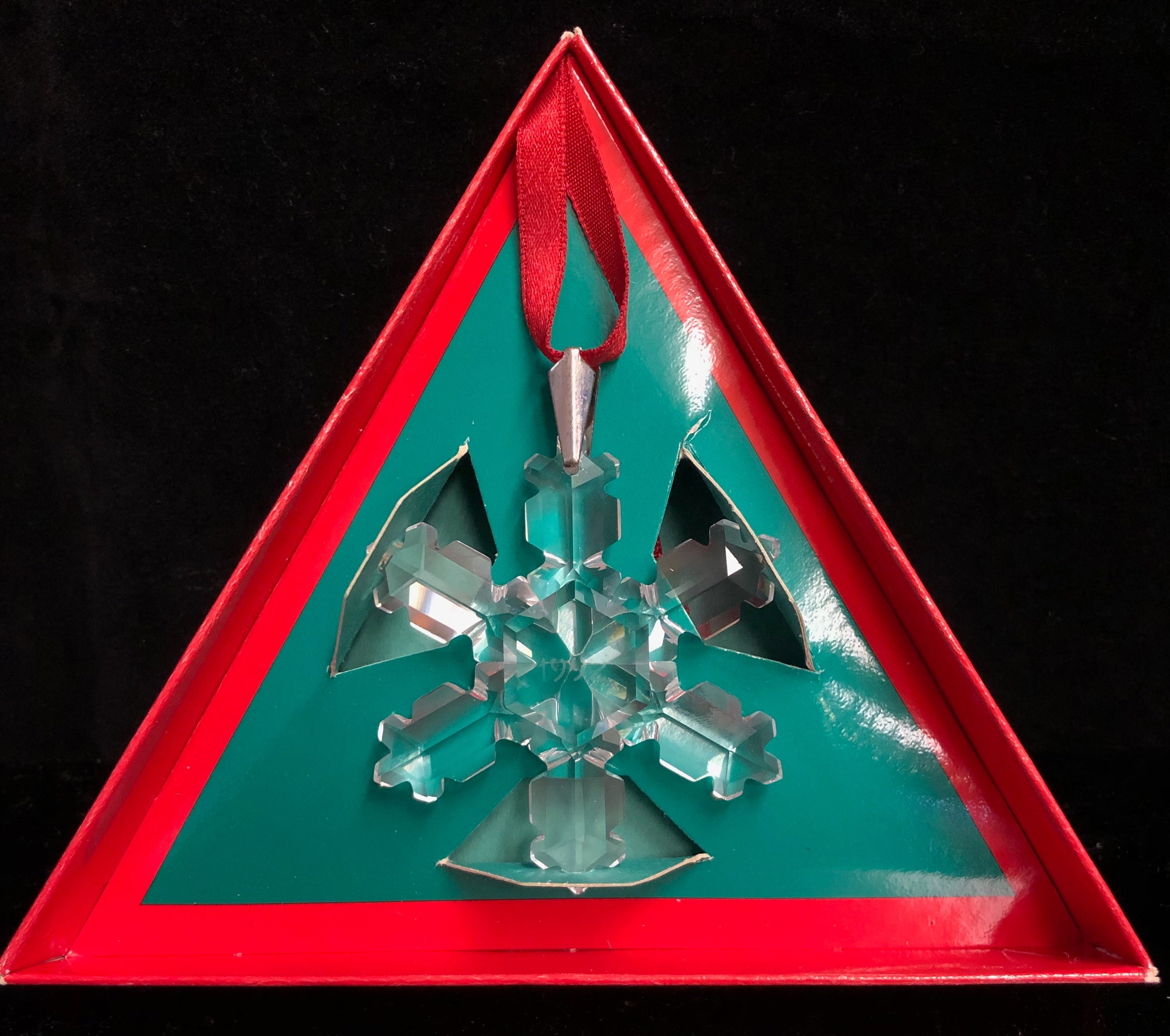 Swarovski 1992 Christmas Ornament – Hannasofblowingrock