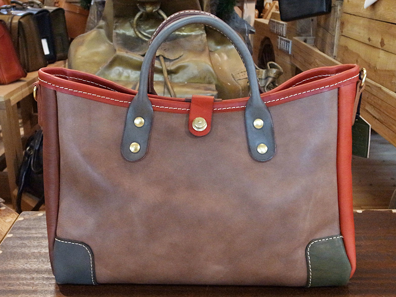 2wayトート！T-146！スーパーカラー！！ by 本店｜革鞄・革小物のHERZ