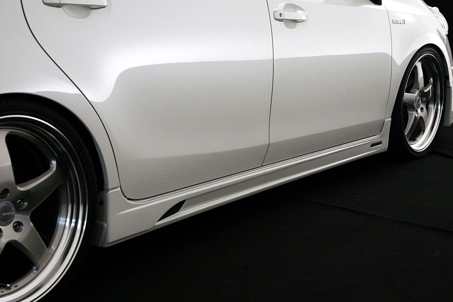 トヨタ プリウスα KENSTYLE エアロパーツ ZVW40W/ZVW41W 前期｜ハーフ