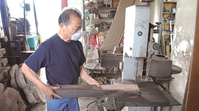 蛇皮一枚張り三線(両面本皮タイプ)【初心者向け8点セット】 三線