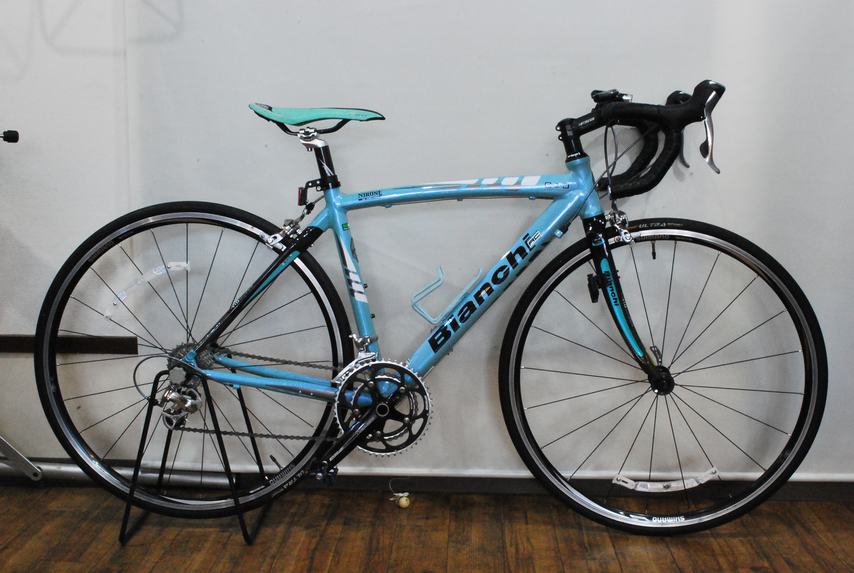 Bianchi アクアブルー ロードバイク、ウェア、シューズセット BIKES