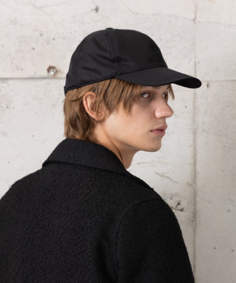 価格に驚くはず！メゾンと全く同じイタリアリモンタのナイロンを採用し