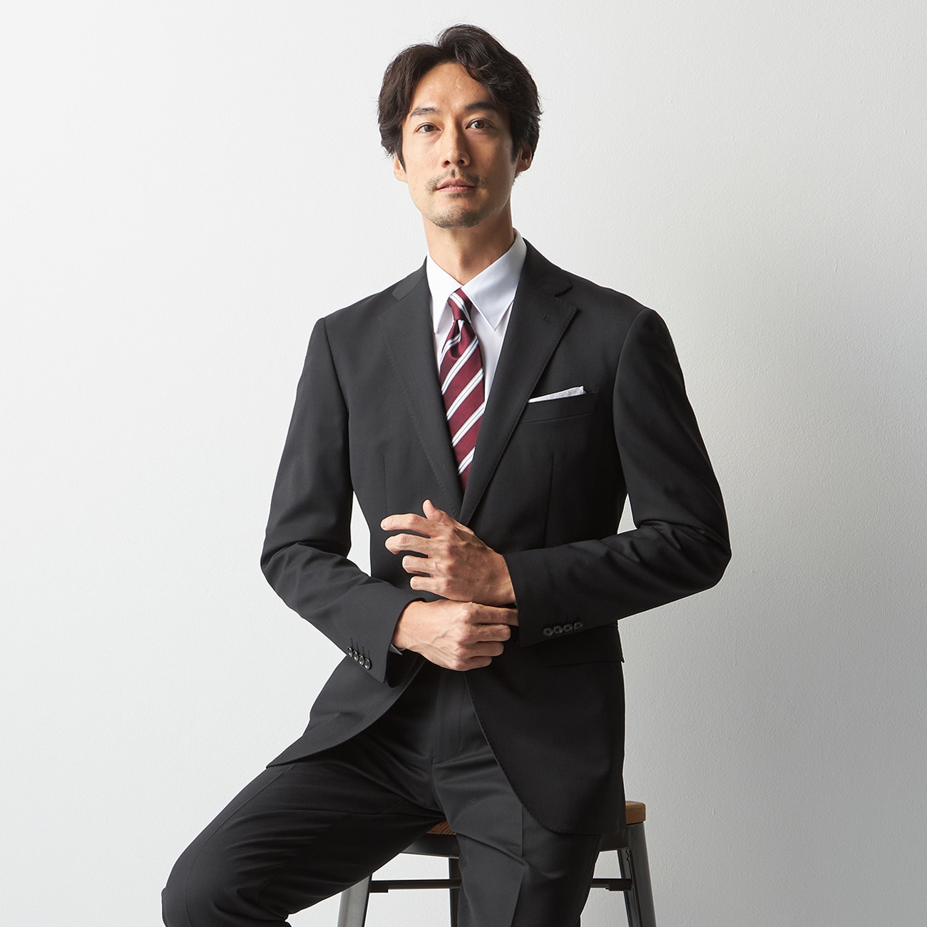 ウールブレンドスーツ アジャスター付き 無地 2つボタン|O41_14LA31K48