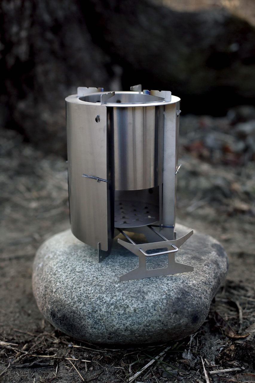 RSR Chimneystove（チタン製折畳式ダブルウォールウッドストーブ